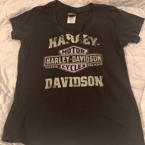 Harley Davidson woman’s T-Shirt size large